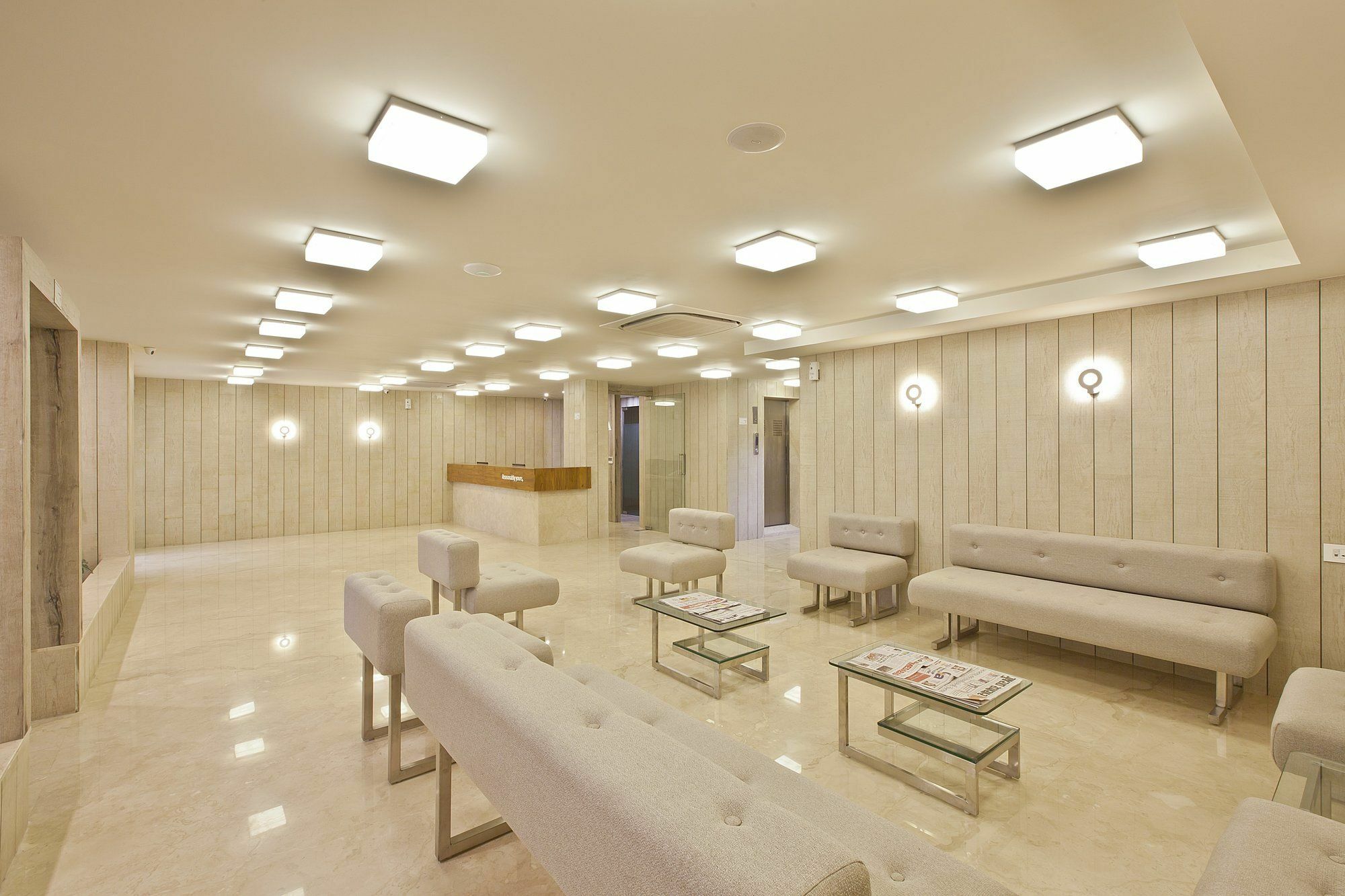 Scenaria Hotel Ahmedabad Esterno foto
